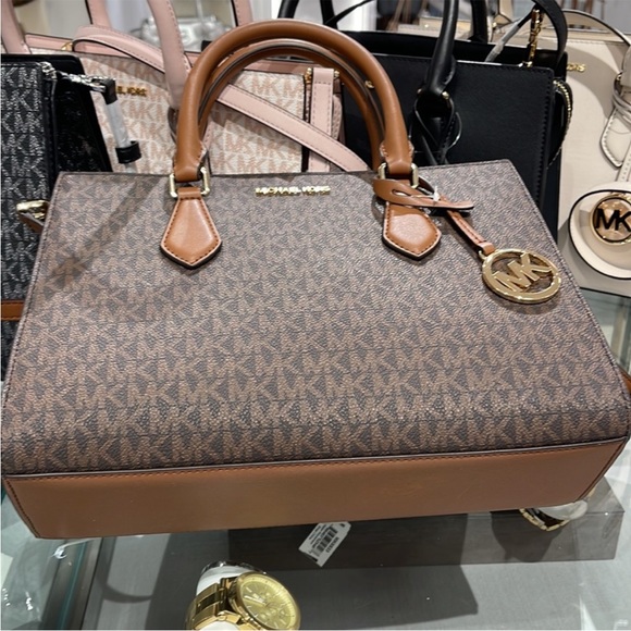 Michael Kors Sheila Medium Center Zip Satchel Bag - Picture 7 of 16